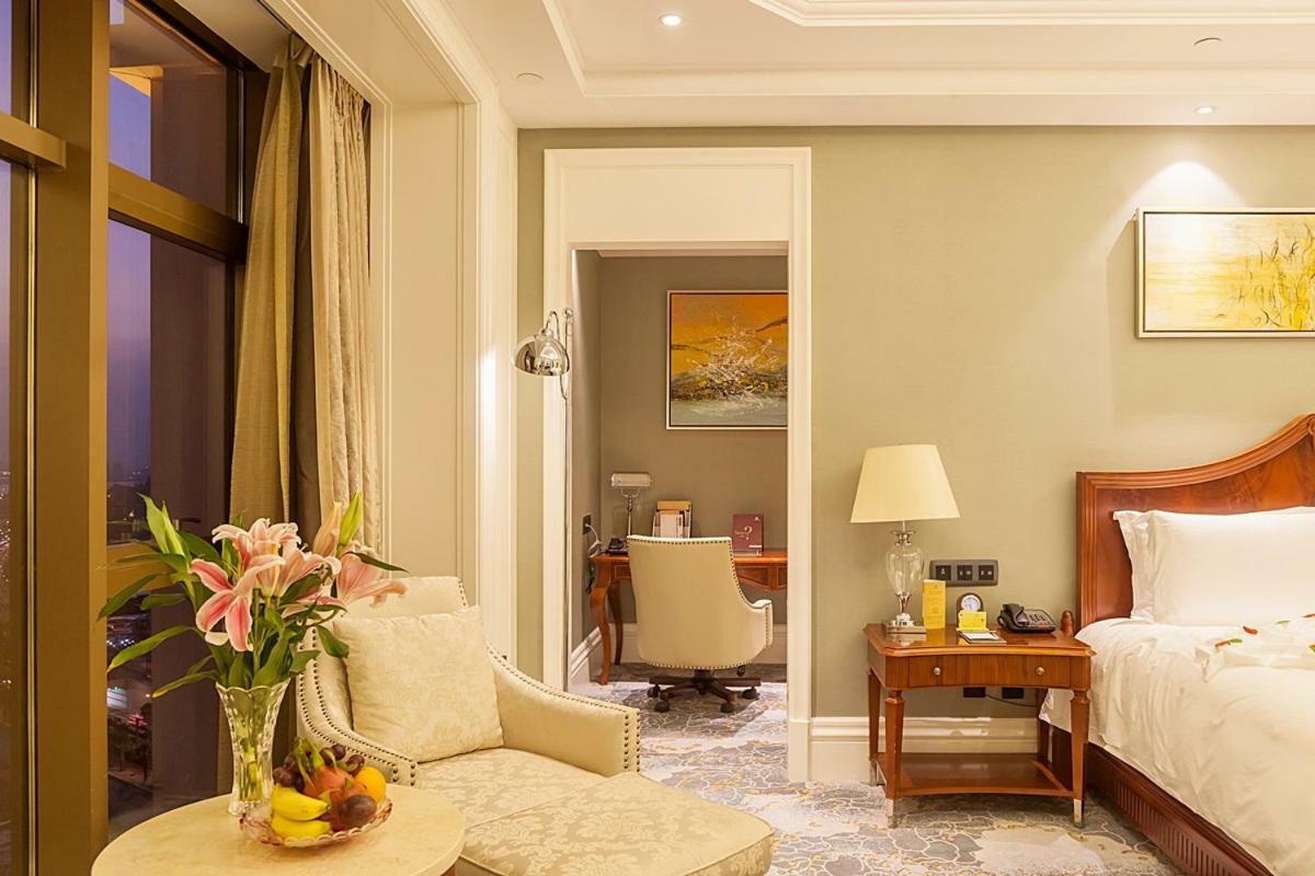 Royal Seaside Hotel And Hot Springs Xiamen Buitenkant foto